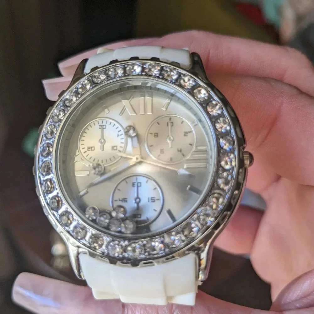 Gracie Lynn Watch White Buckle Band Round Face Silver Toned Rhinestones